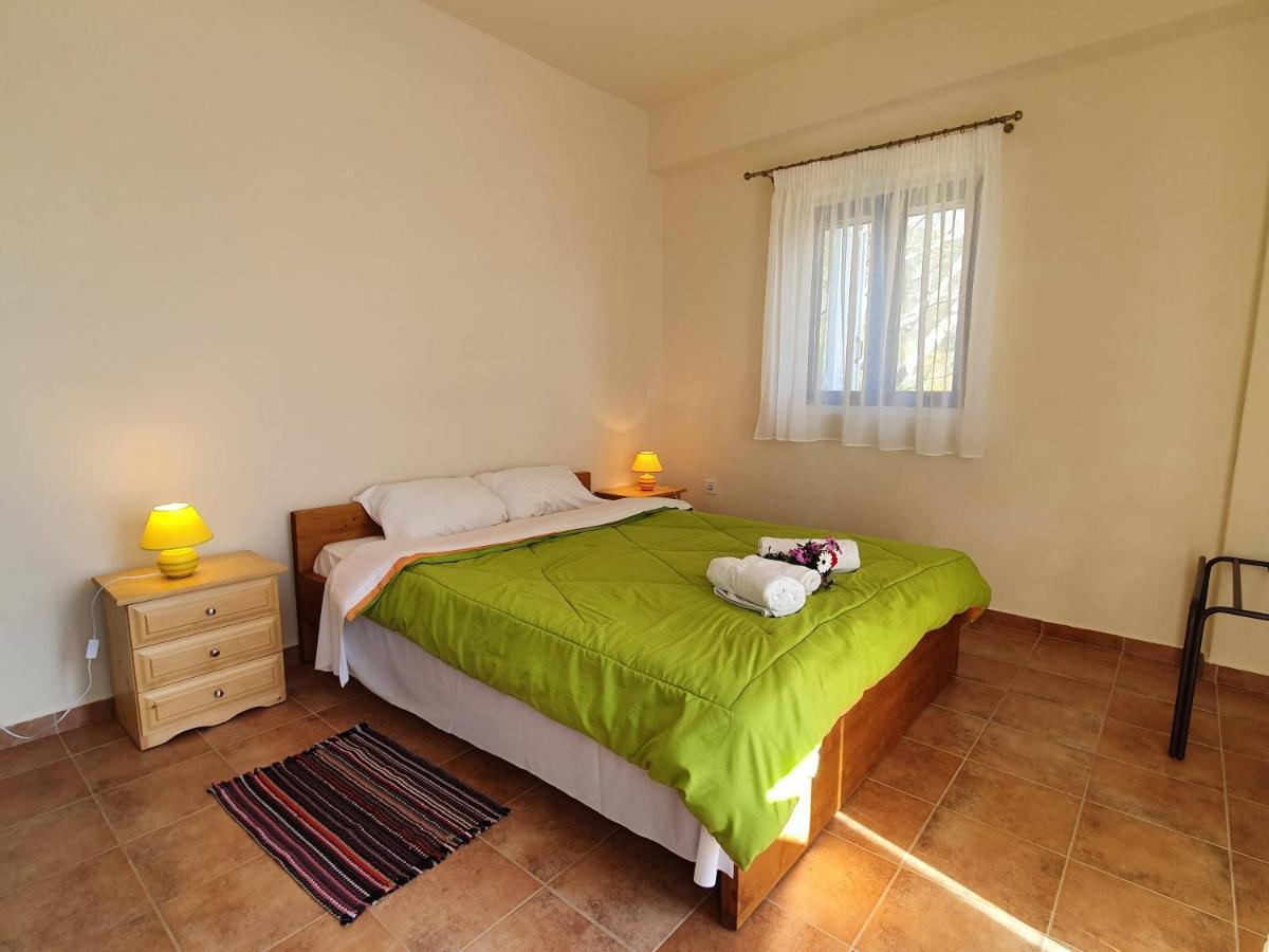 Stoupa Lefktro 12 Apartamento Exterior foto