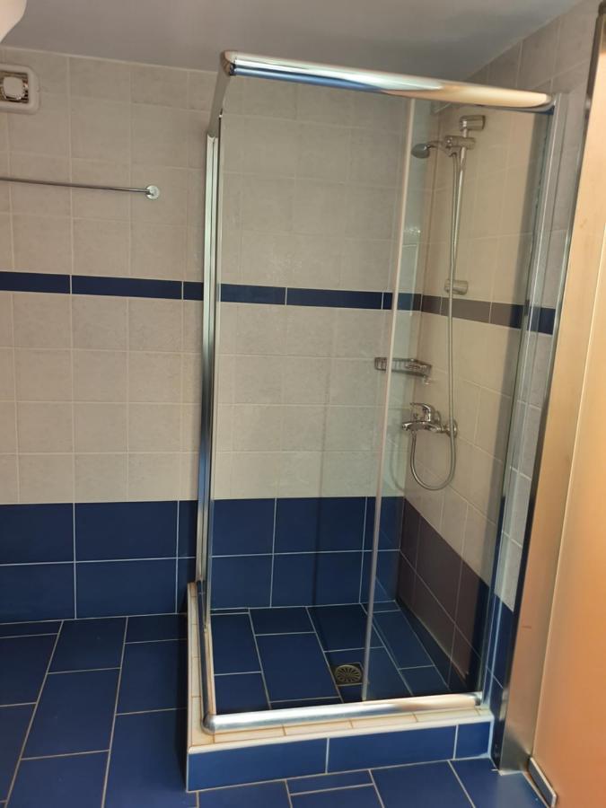 Stoupa Lefktro 12 Apartamento Exterior foto